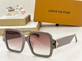 Picture of LV Sunglasses _SKUfw56588000fw